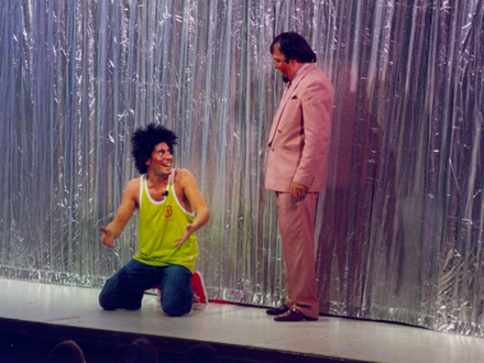 'El viaje del humor' junto a Jorge Corona 2005